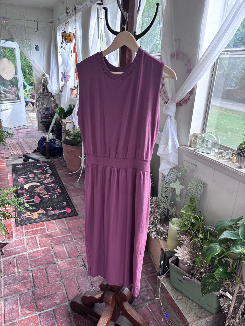 Athleta Sleeveless Mauve Midi Dress with Elastic Waist